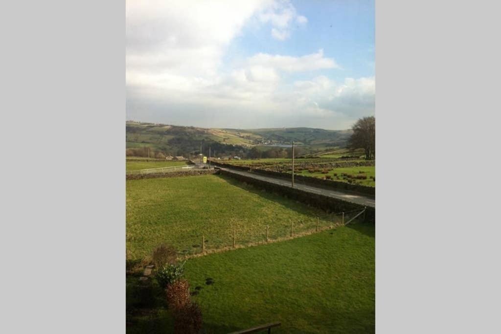 Stones Cottage Farm, Nr Haworth, Family Friendly, Work Friendly, Gaming Barn, Crafting, Free Wifi, Free Parking, Ev Point อ็อกเซนโฮป ภายนอก รูปภาพ
