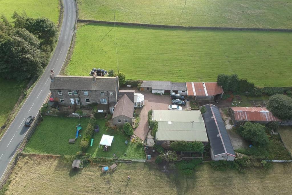 Stones Cottage Farm, Nr Haworth, Family Friendly, Work Friendly, Gaming Barn, Crafting, Free Wifi, Free Parking, Ev Point อ็อกเซนโฮป ภายนอก รูปภาพ